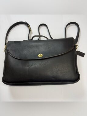 Coach vintage Black Leather briefcase messenger Bag full grain leather EUC
